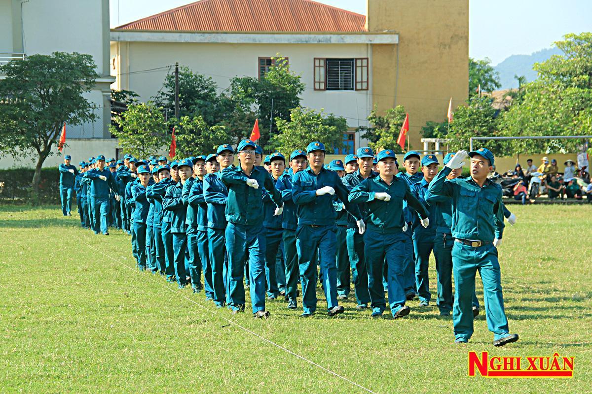 Nghi Xuân đẩy mạnh huấn luyện dân quân tự vệ