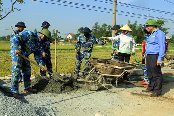 Vai trò của các tổ chức đoàn thể, LLVT trên địa bàn trong xây dựng NTM