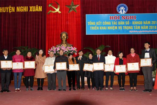 Nghi Xuân tổng kết công tác DS-KHHGĐ năm 2017