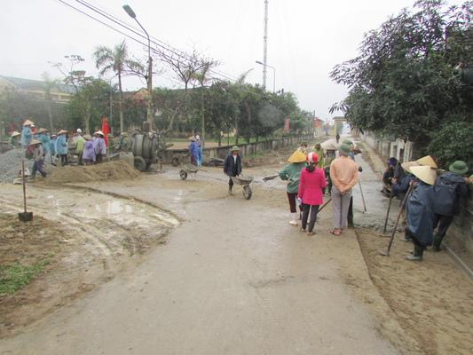 Xuân Lam sôi nổi phong trào làm giao thông nông thôn xây dựng nông thôn mới