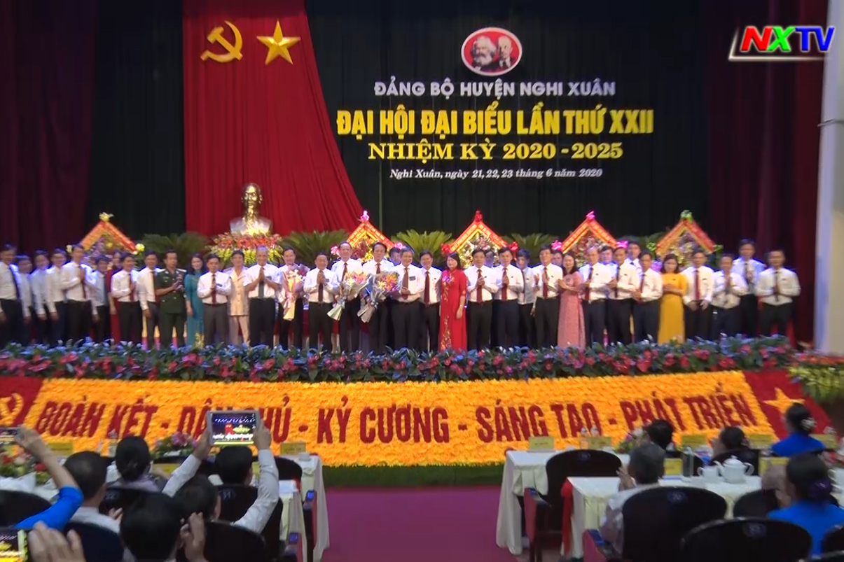 Đại hội Đảng bộ huyện Nghi Xuân lần thứ XXII thành công tốt đẹp