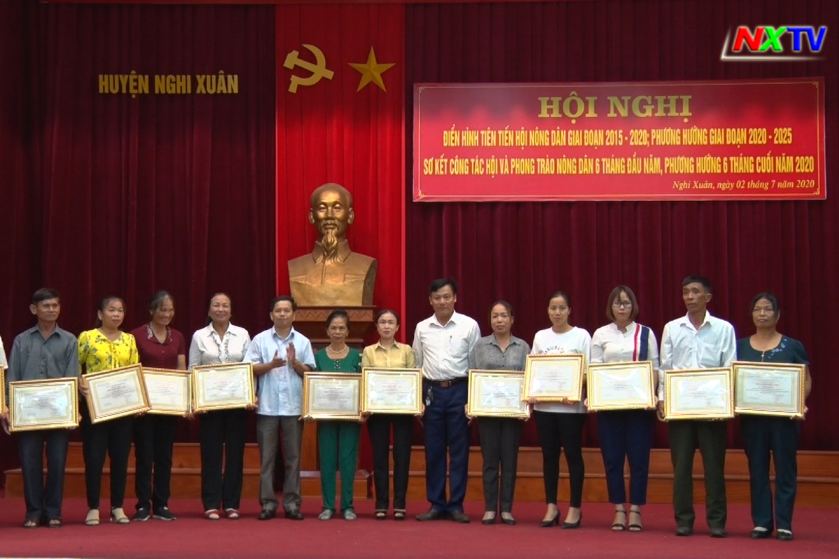 Hội Nông dân Nghi Xuân tuyên dương 48 gương điển hình giai đoạn 2015 – 2020