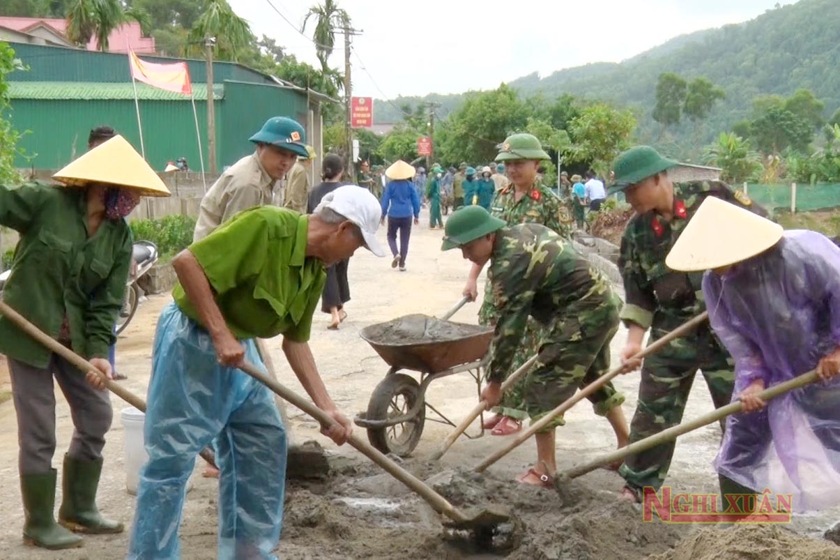 Lực lượng vũ trang chung tay cùng Xuân Hồng xây dựng nông thôn mới nâng cao