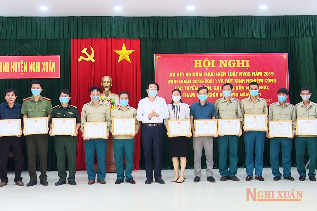 Đẩy mạnh tuyên truyền luật Nghĩa vụ quân sự năm 2015 trong Nhân dân