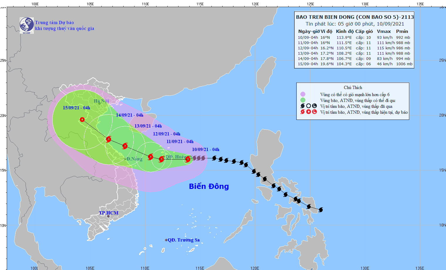 Bão số 5 cách quần đảo Hoàng Sa khoảng 220km, gió giật cấp 12