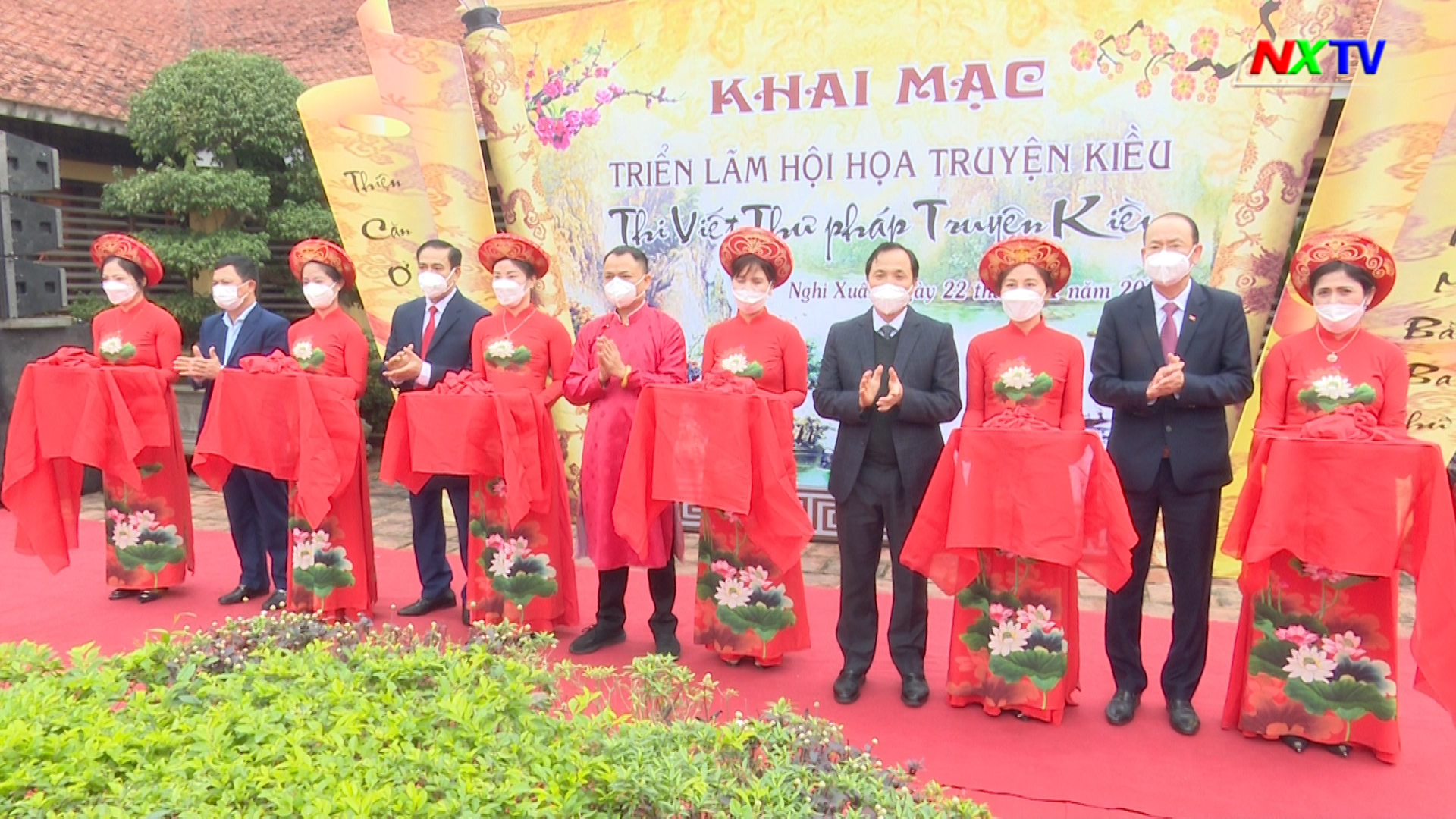 Khai mạc triển lãm "Hội hoạ Truyện Kiều" và Hội thi Viết thư pháp lần thứ III