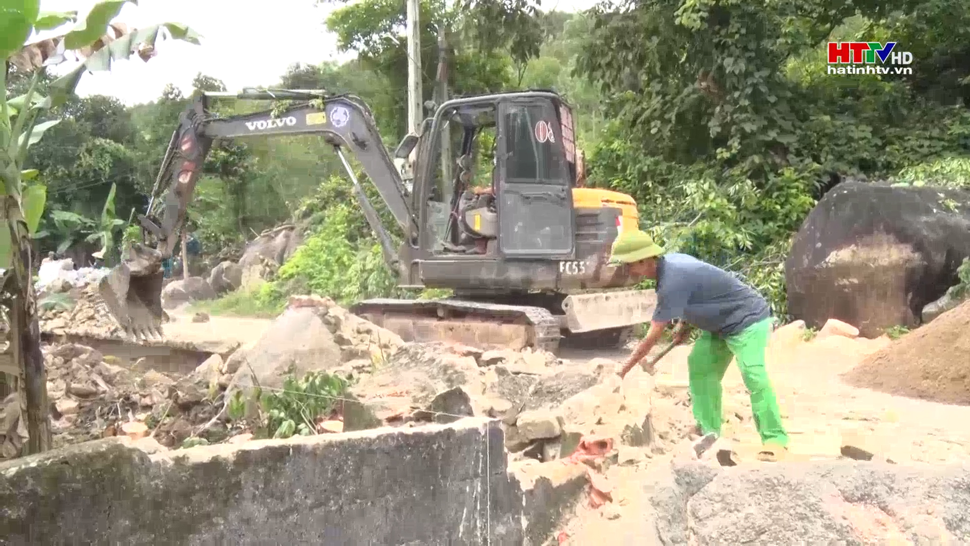 Lan tỏa phong trào hiến đất mở đường ở Nghi Xuân