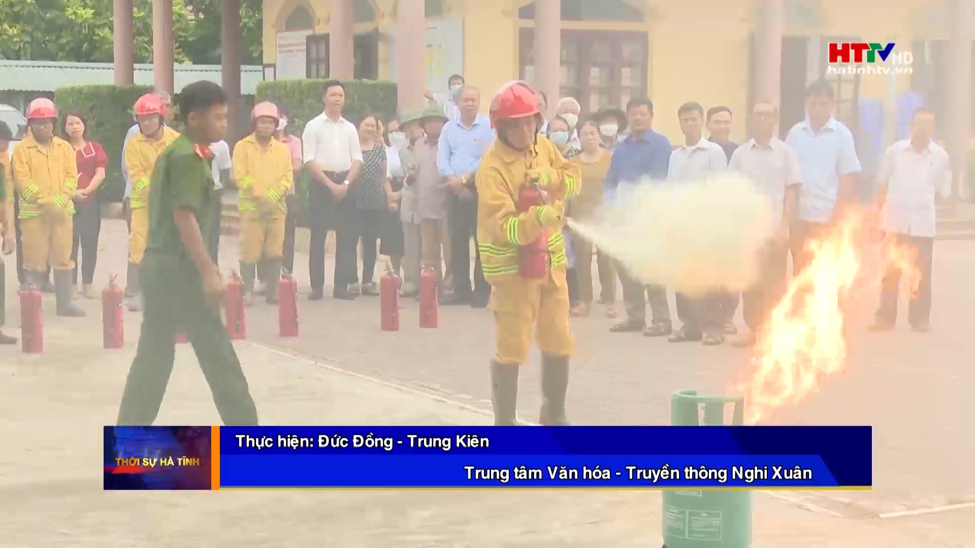 Ra mắt mô hình “Tổ liên gia an toàn về phòng cháy chữa cháy” ở TDP Giang Đình, thị trấn Tiên Điền