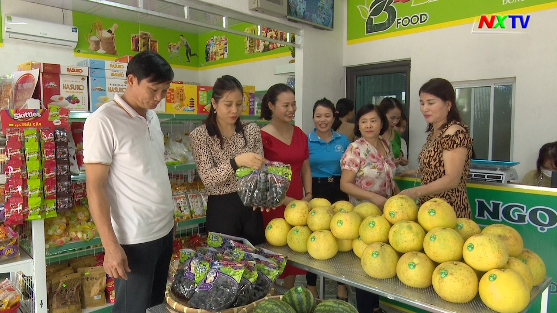 Ra mắt mô hình kinh tế trưng bày và bán sản phẩm OCOP do phụ nữ làm chủ ở Cổ Đạm