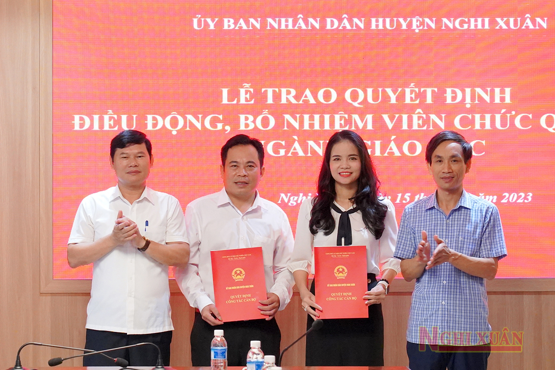 Nghi Xuân điều động, bổ nhiệm viên chức quản lý ngành giáo dục